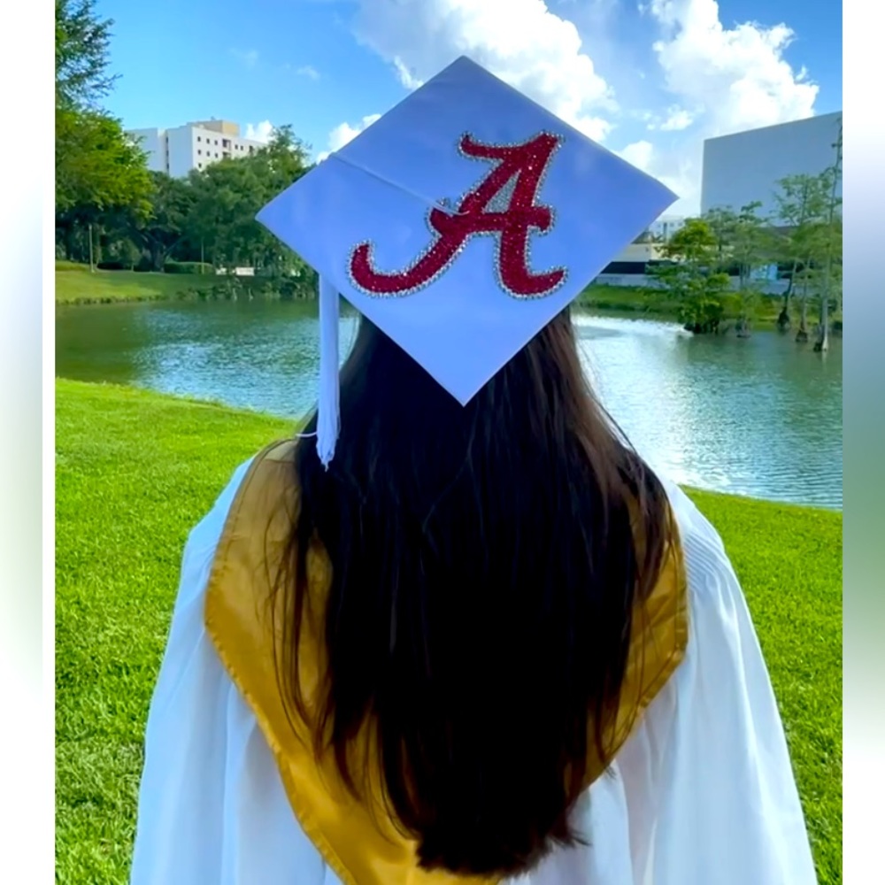 Missing my daughter who’s away at The University of Alabama ROLL TIDE 🌊 🐘 ❤️